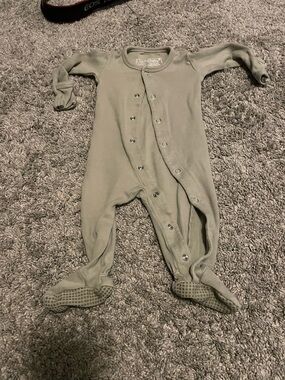 L'ovedbaby Olive Snap-Front Footed One-Piece